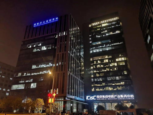 夜探江北兩大產業園,揭秘寫字樓亮燈率